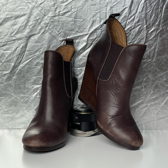 Preloved Coach Leather Ankle High Wedge Heels Shoes Size 6 - Picture 3 of 13